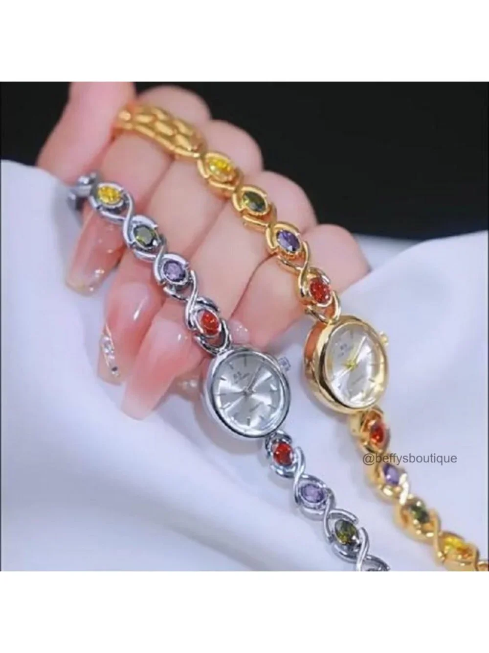 Vintage Gold Oval Dial Crystal Bracelet Watch Women Quartz